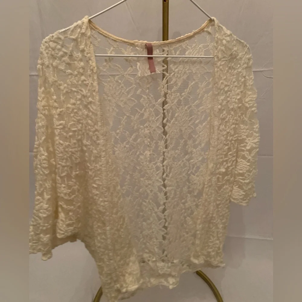 WHITE lace half sleeve cardigan Medium - Picture 2 of 5